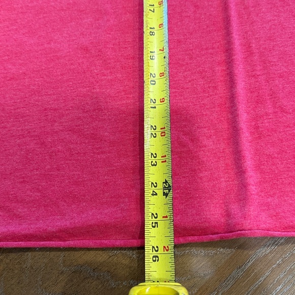 Next Level Apparel Coral Tank Top with Crab Design Vintage Massey’s Landing - Picture 6 of 9